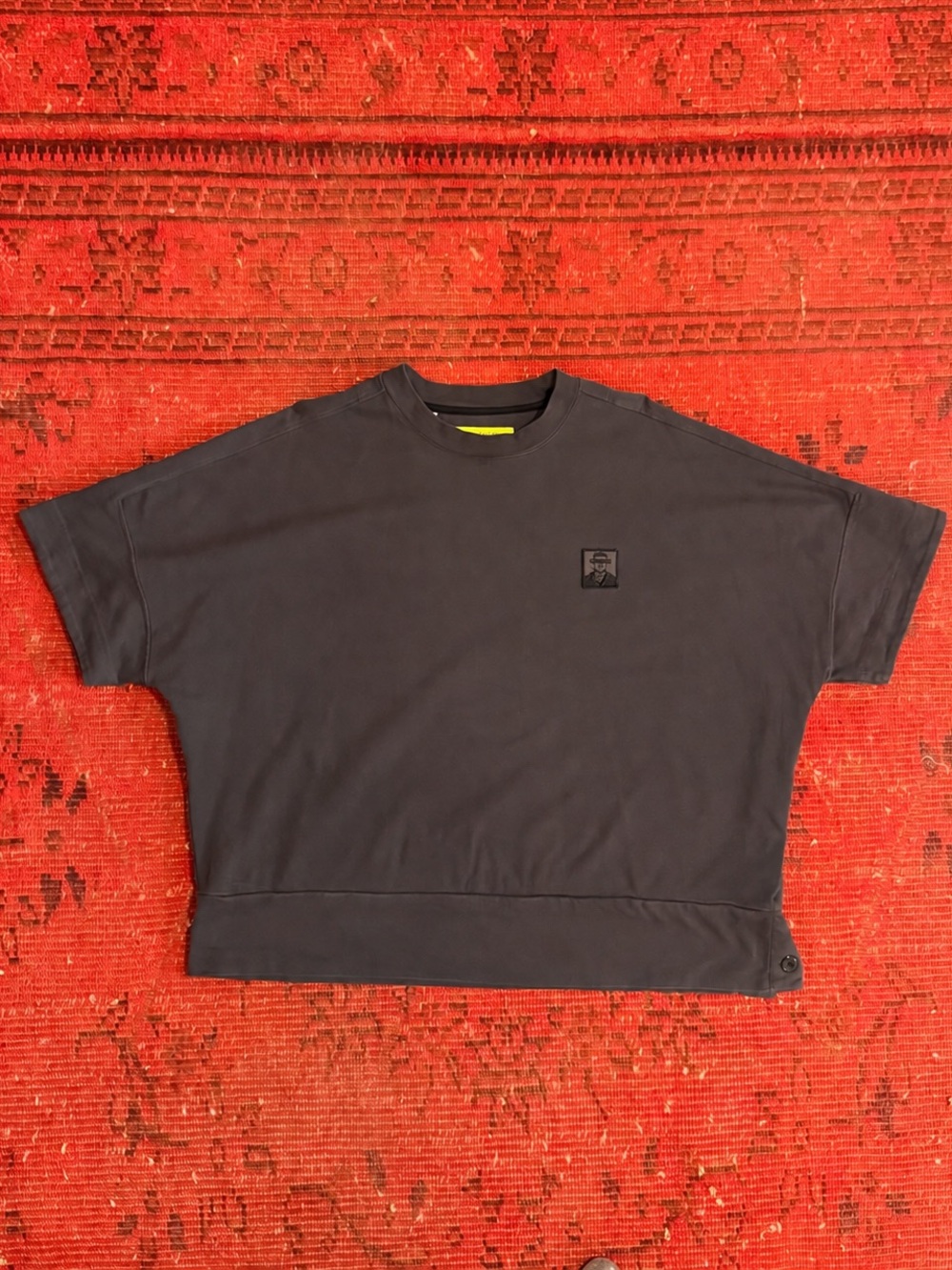 Descendant of Thieves Heavy Tee Slate